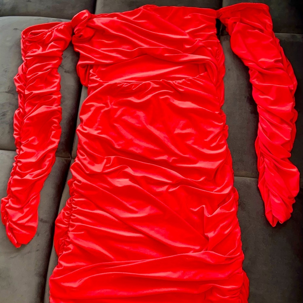 Madrag Off-the-shoulder Orange Dress